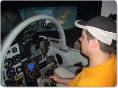 AHS003C - Pilotando Simulador de F5